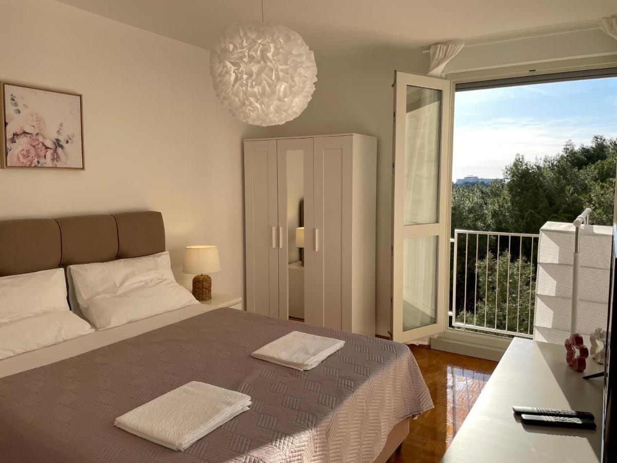 Apartment Bella Veruda In Pola Esterno foto